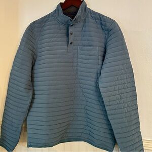 Onward Reserve Quilted Pullover- size small, light blue